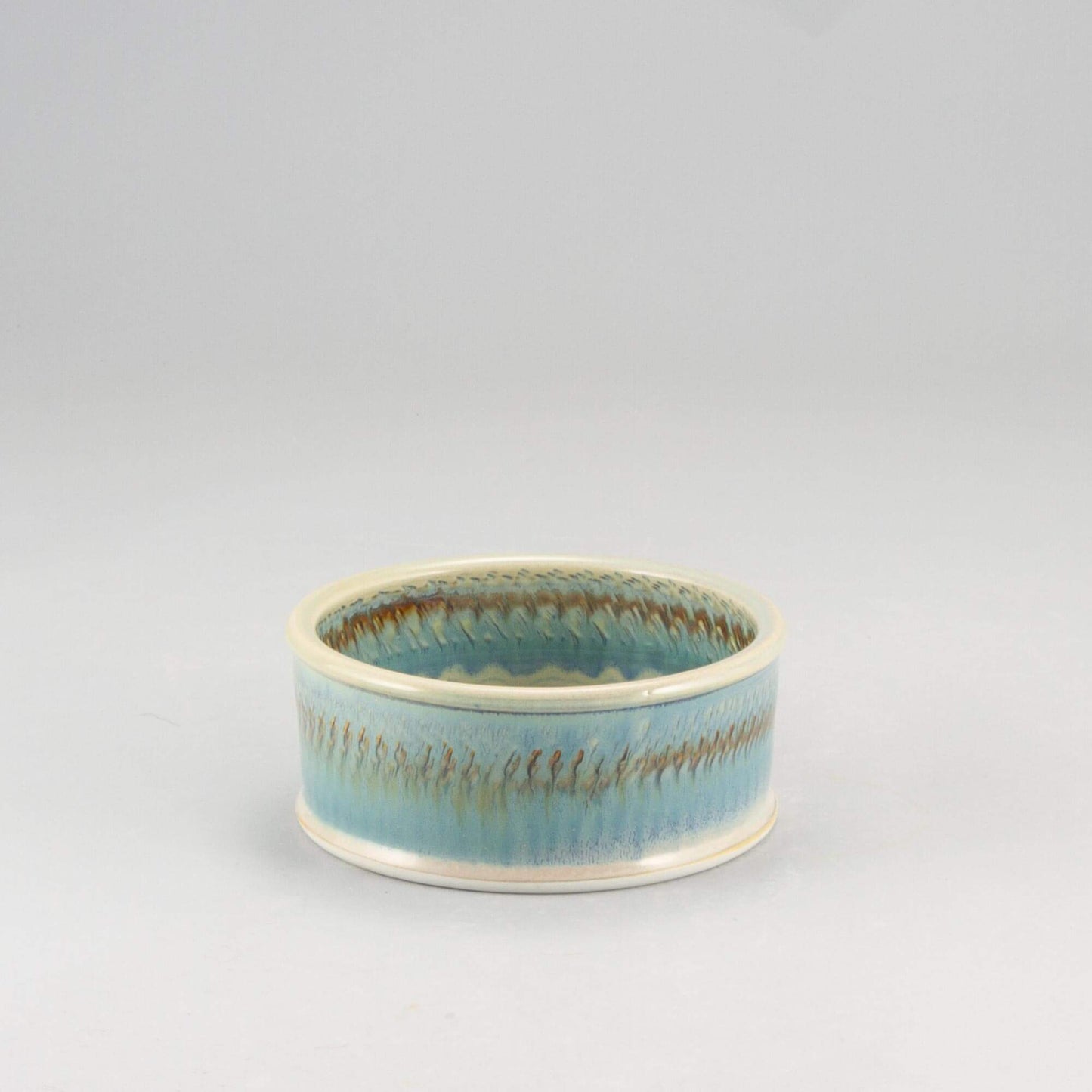Handmade Pottery Brie Baker in Ivory & Blue pattern made by Carroccia Tony in Italy