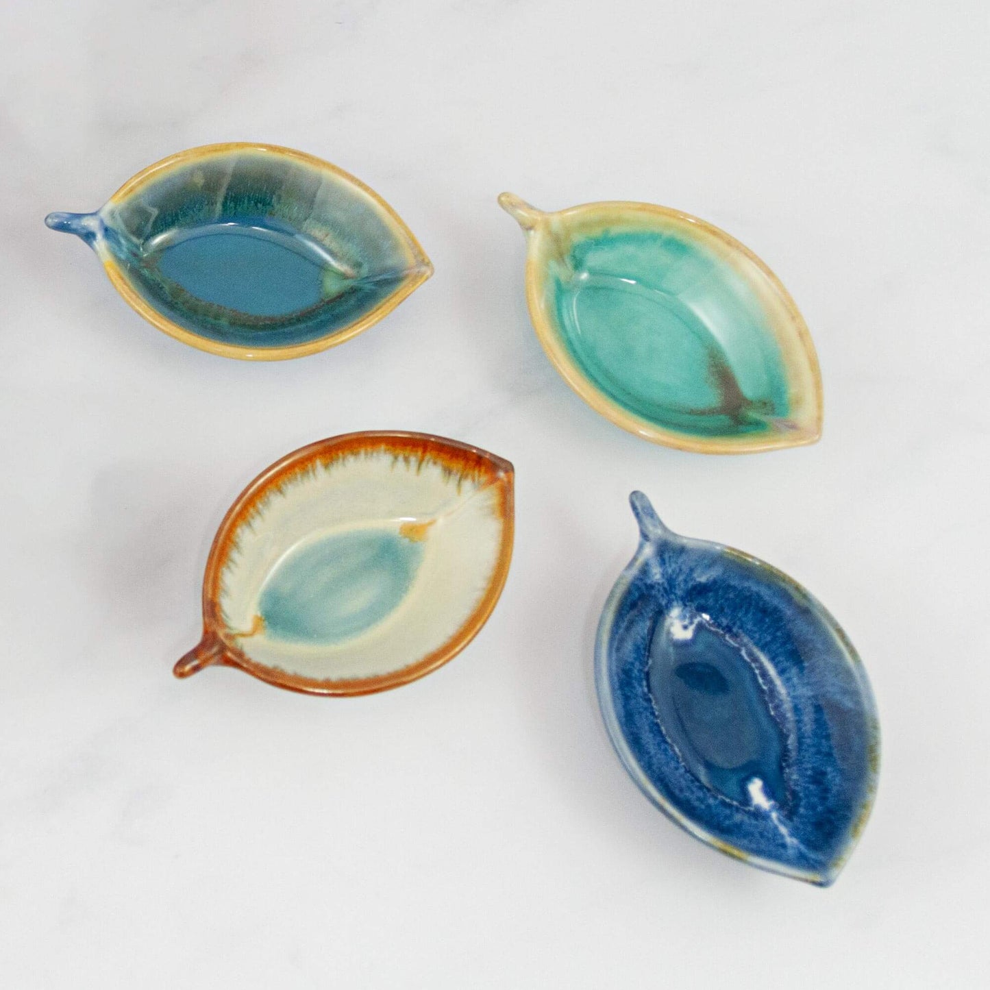 Handmade Pottery Leaf Dish made by Carroccia Tony in Italy