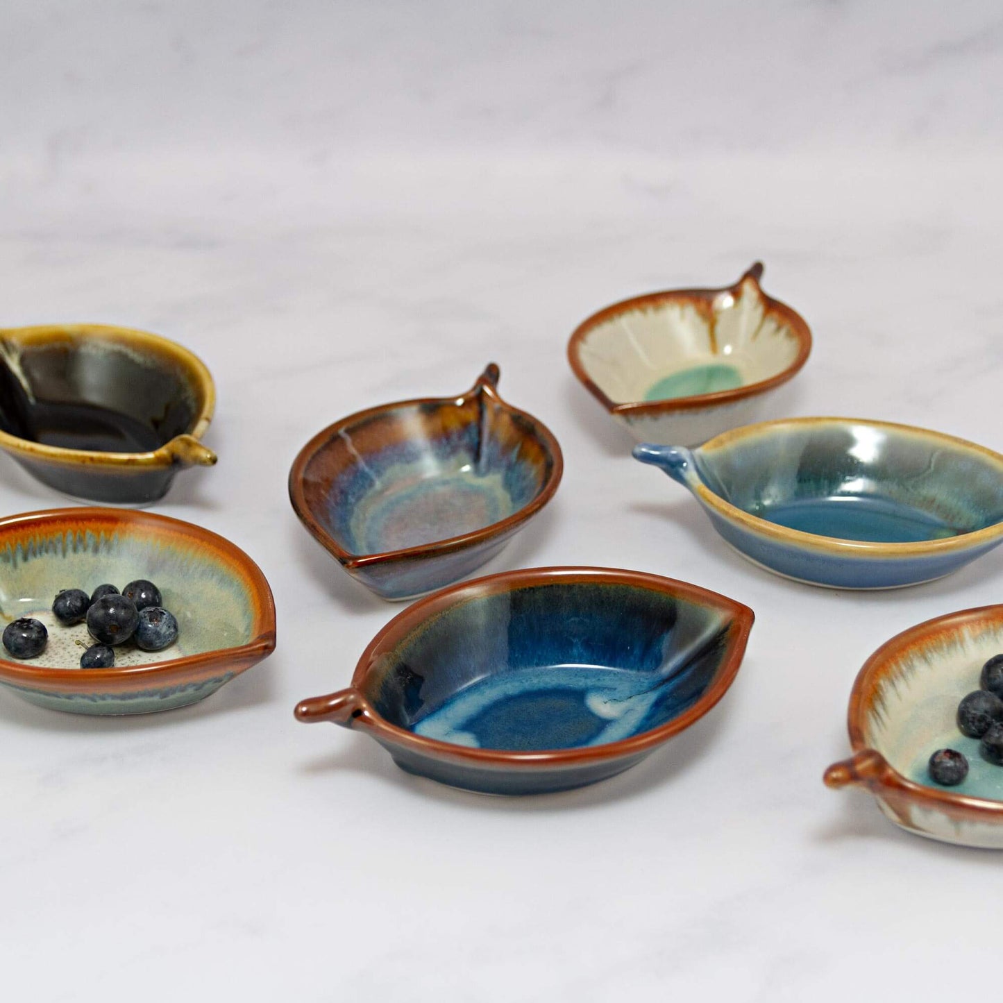 Handmade Pottery Leaf Dish made by Carroccia Tony in Italy