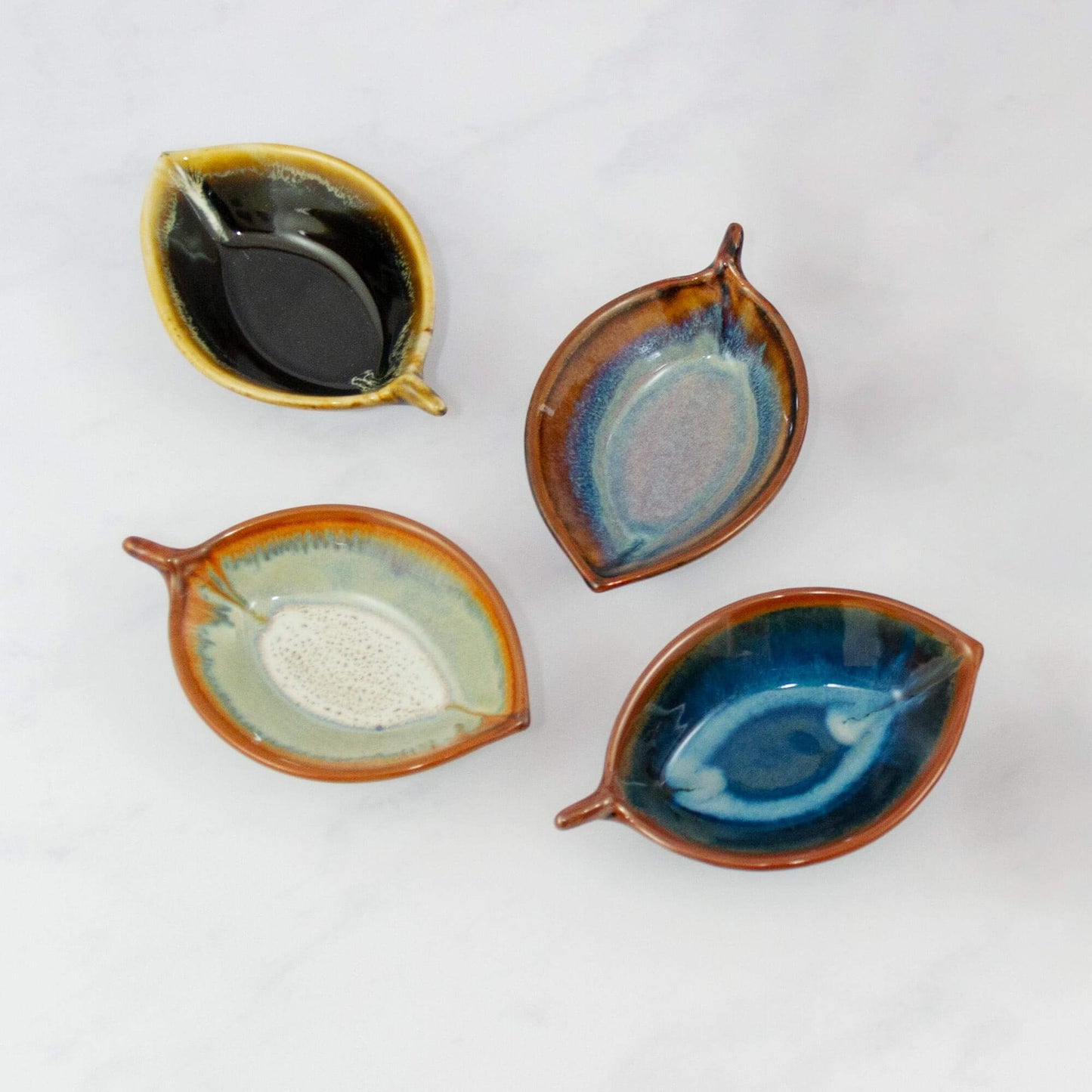 Handmade Pottery Leaf Dish made by Carroccia Tony in Italy