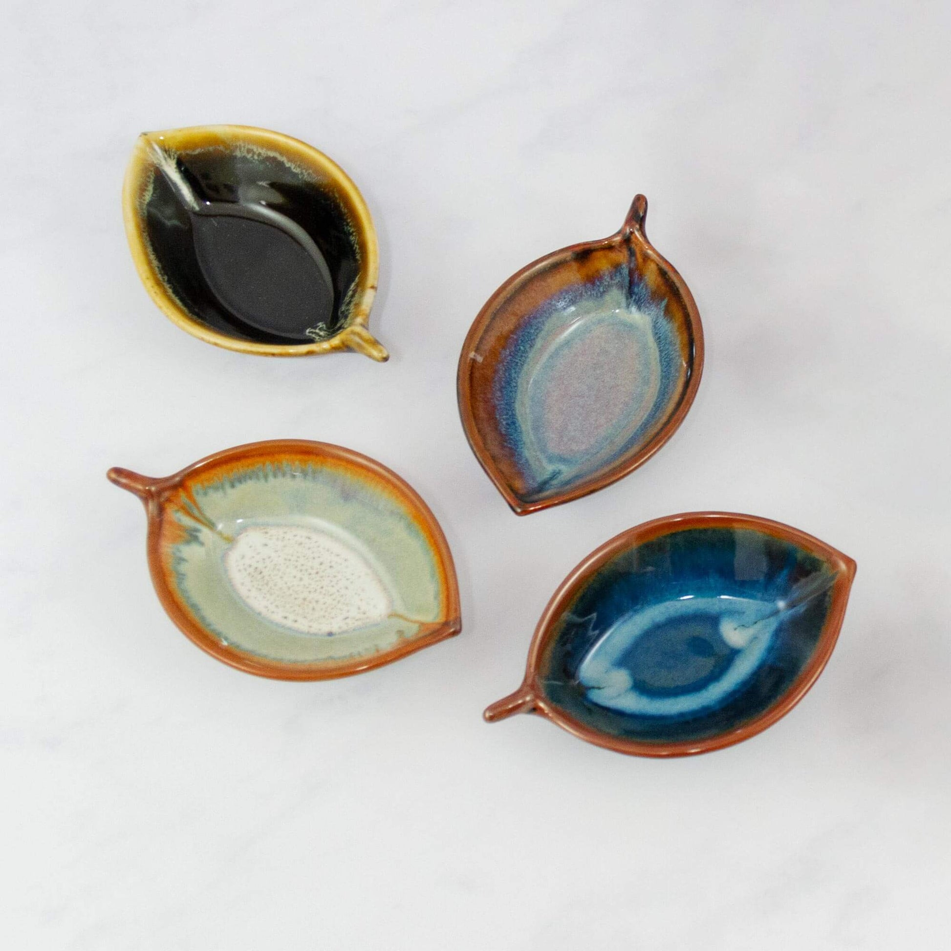 Handmade Pottery Leaf Dish made by Carroccia Tony  in Italy