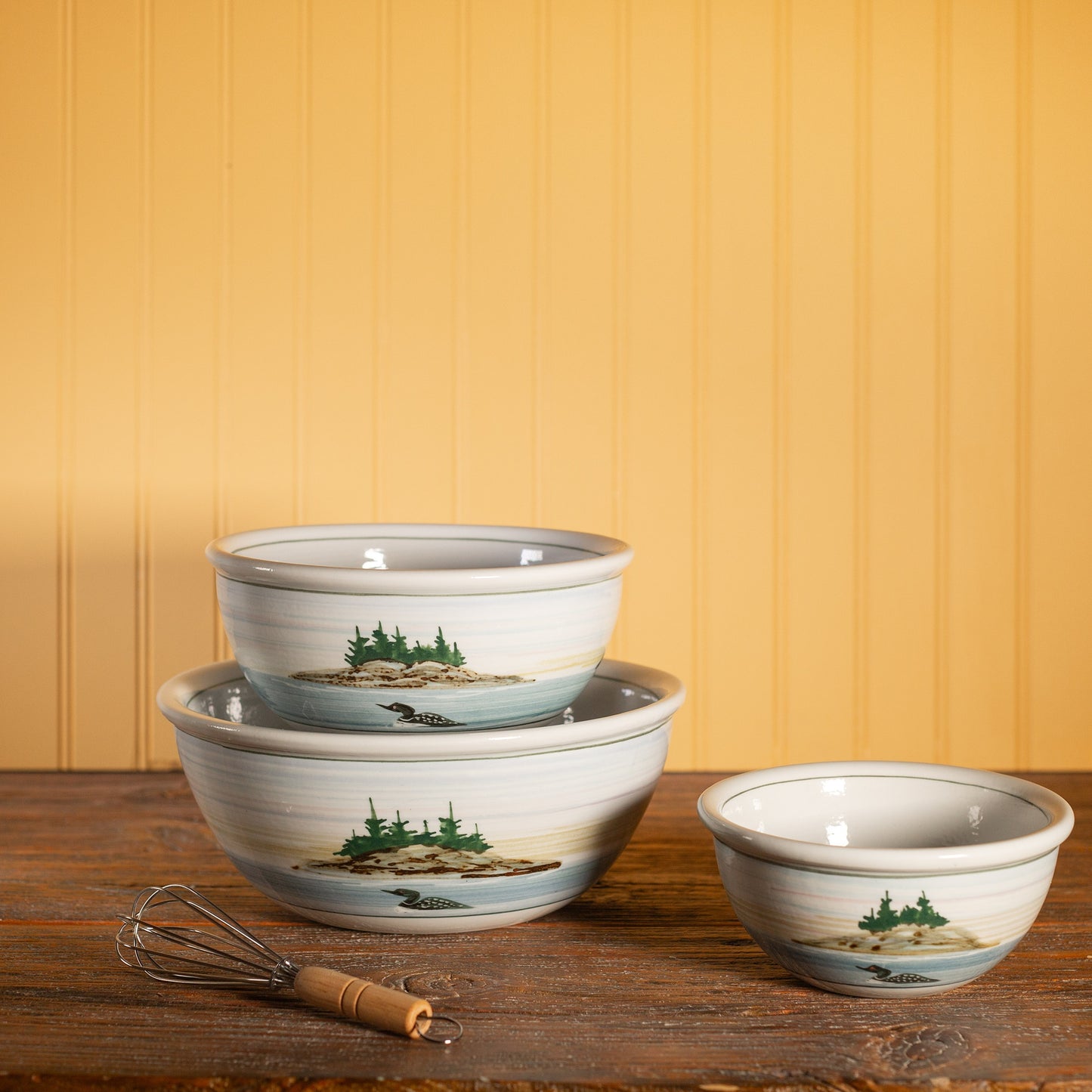 Handmade Pottery Mixing Bowl Set of 3 (6,8,10) in Loon pattern made by Carroccia Tony in Italy