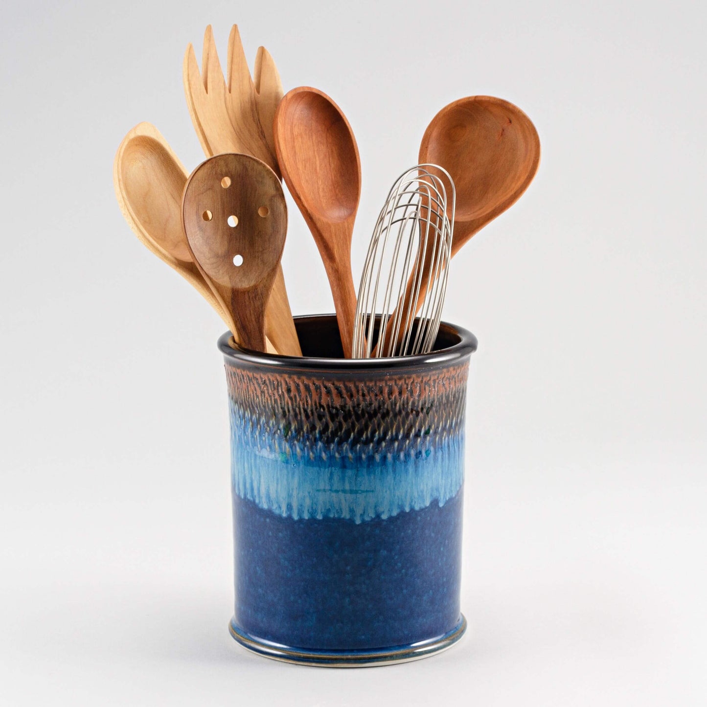 Handmade Pottery Utensil Holder in Blue Hamada pattern made by Carroccia Tony in Italy