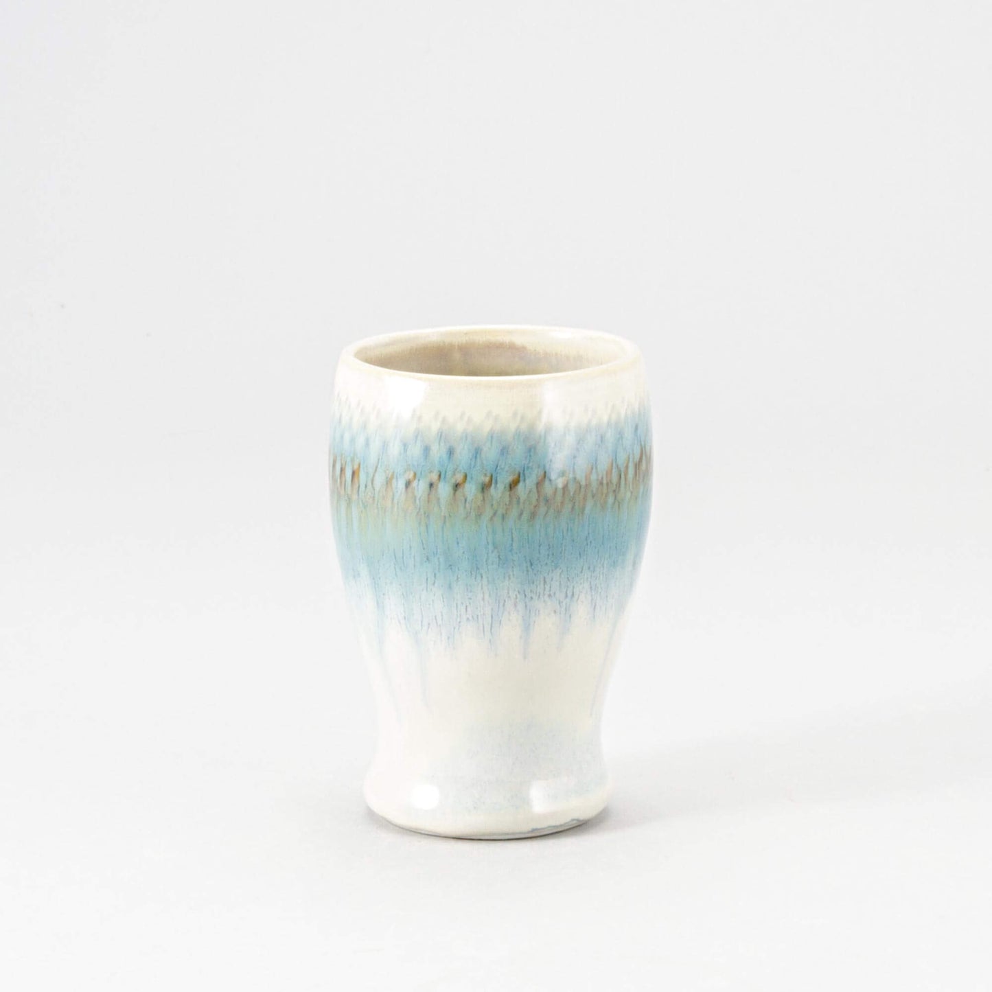 Handmade Pottery Curvy Tumbler in Ivory & Blue pattern made by Carroccia Tony in Italy