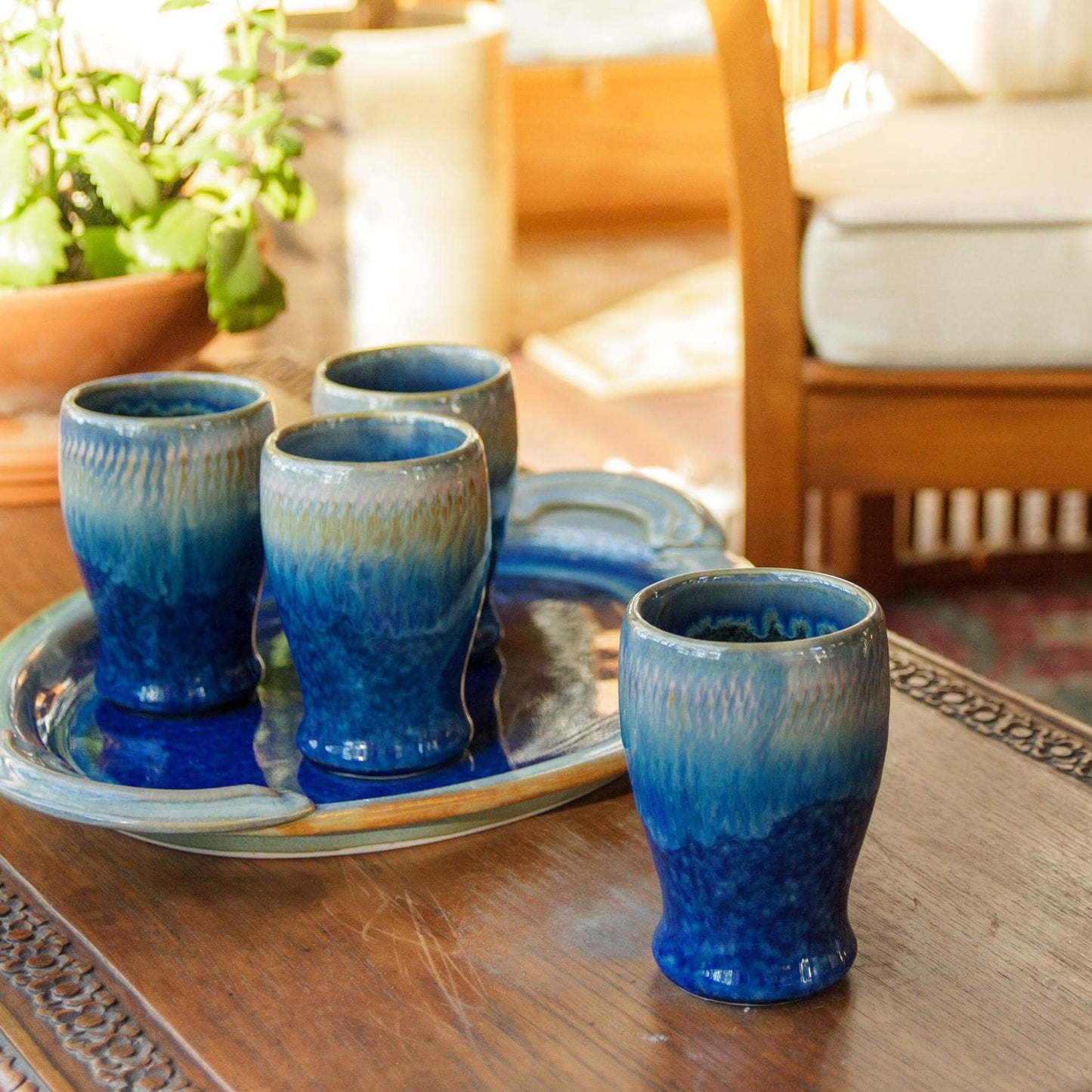 Handmade Pottery Curvy Tumbler made by Carroccia Tony in Italy
