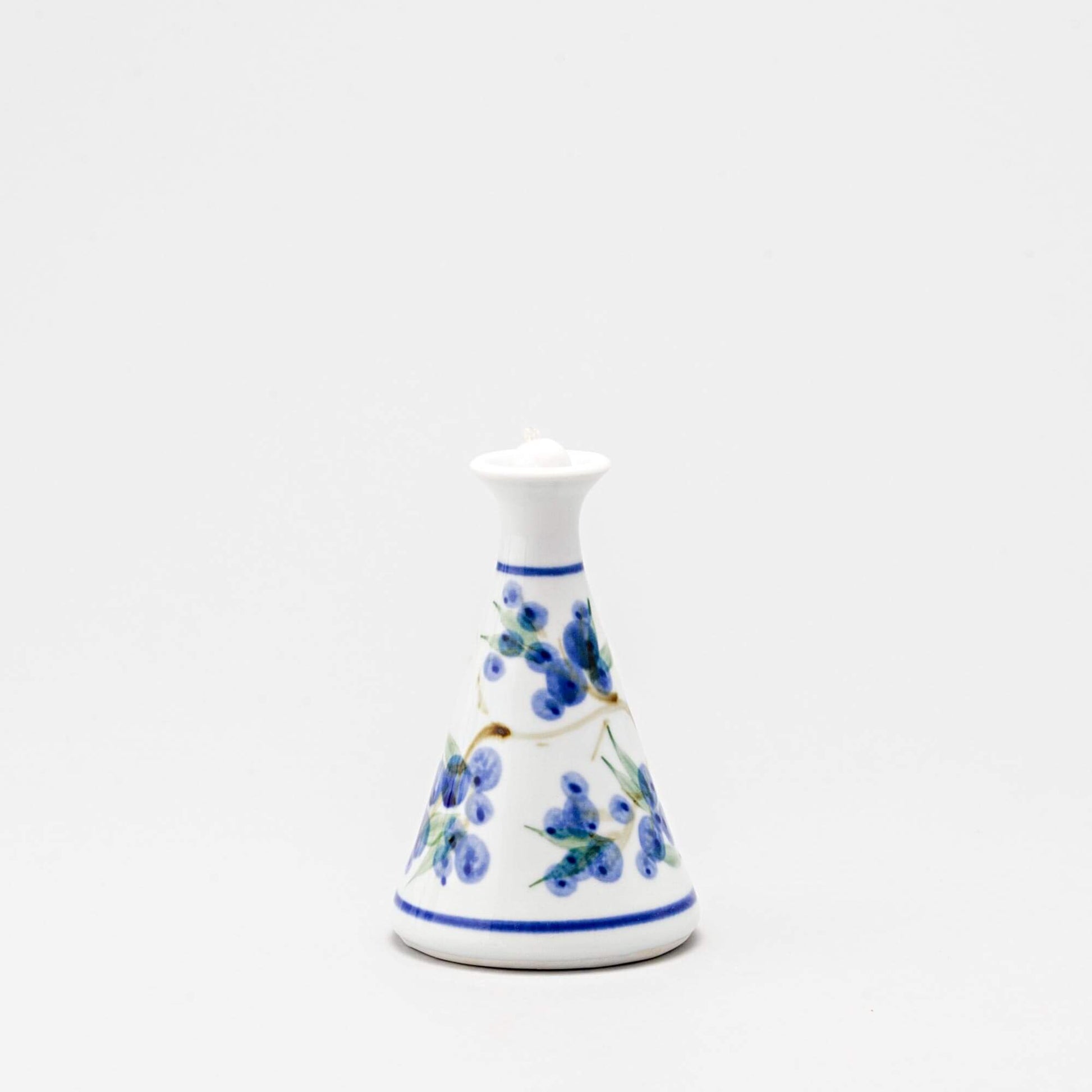 Handmade Pottery Oil Candle in Blueberry pattern made by Carroccia Tony  in Italy
