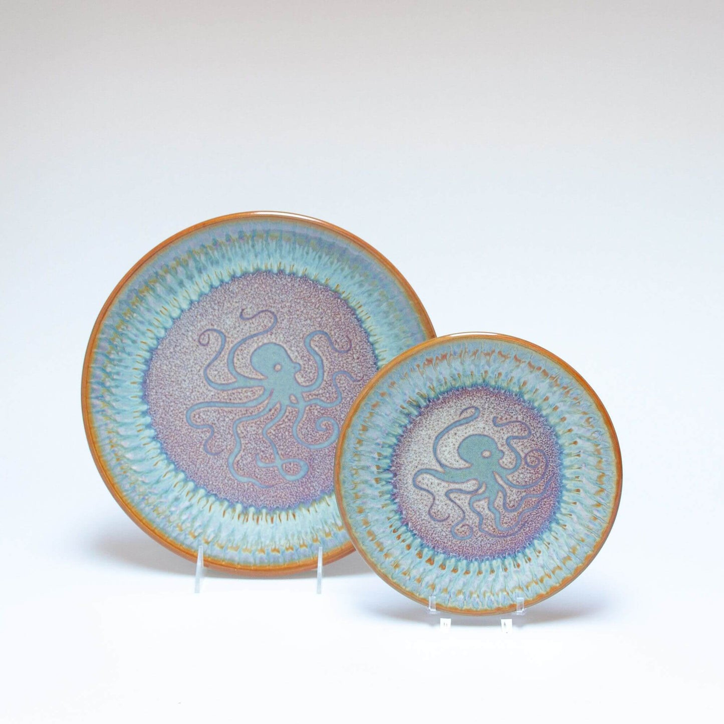 Handmade Pottery Rimless Dinner Plate made by Carroccia Tony in Italy