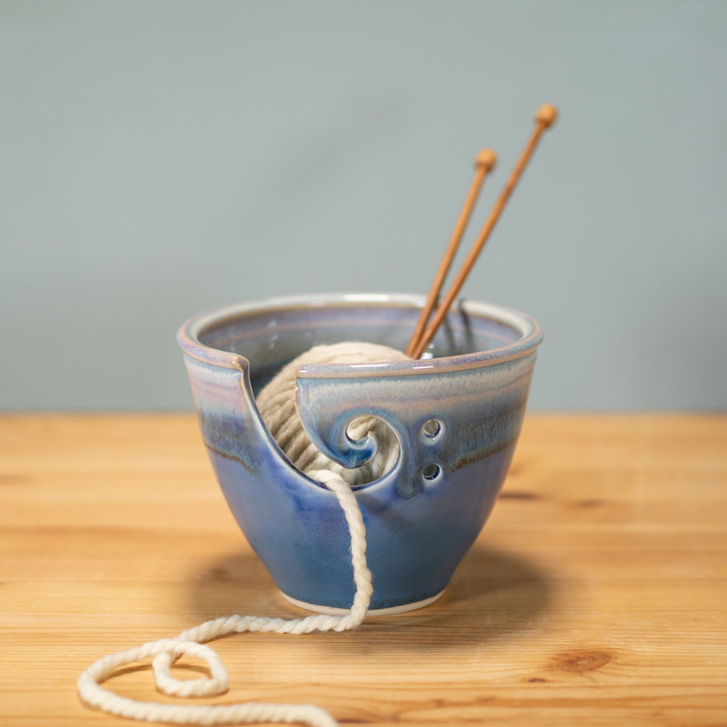 Handmade Pottery Yarn Bowl in Blue Oribe pattern made by Carroccia Tony in Italy